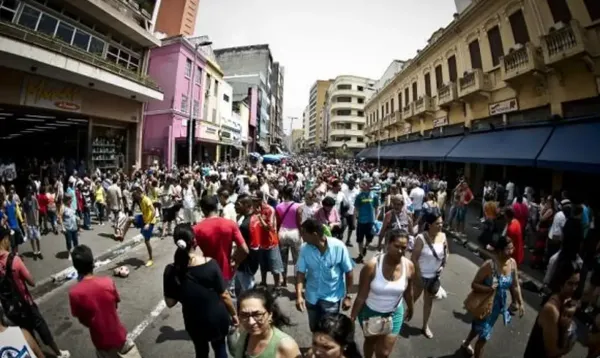 Cai a desigualdade da renda entre ricos e pobres no Brasil afirma IBGE