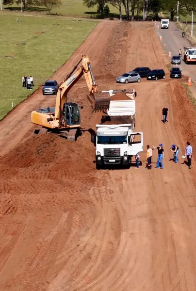 Pavimentação asfáltica da Avenida Luiz Toffoli torna-se realidade em conjunto de chácaras na zona Sul de Marília